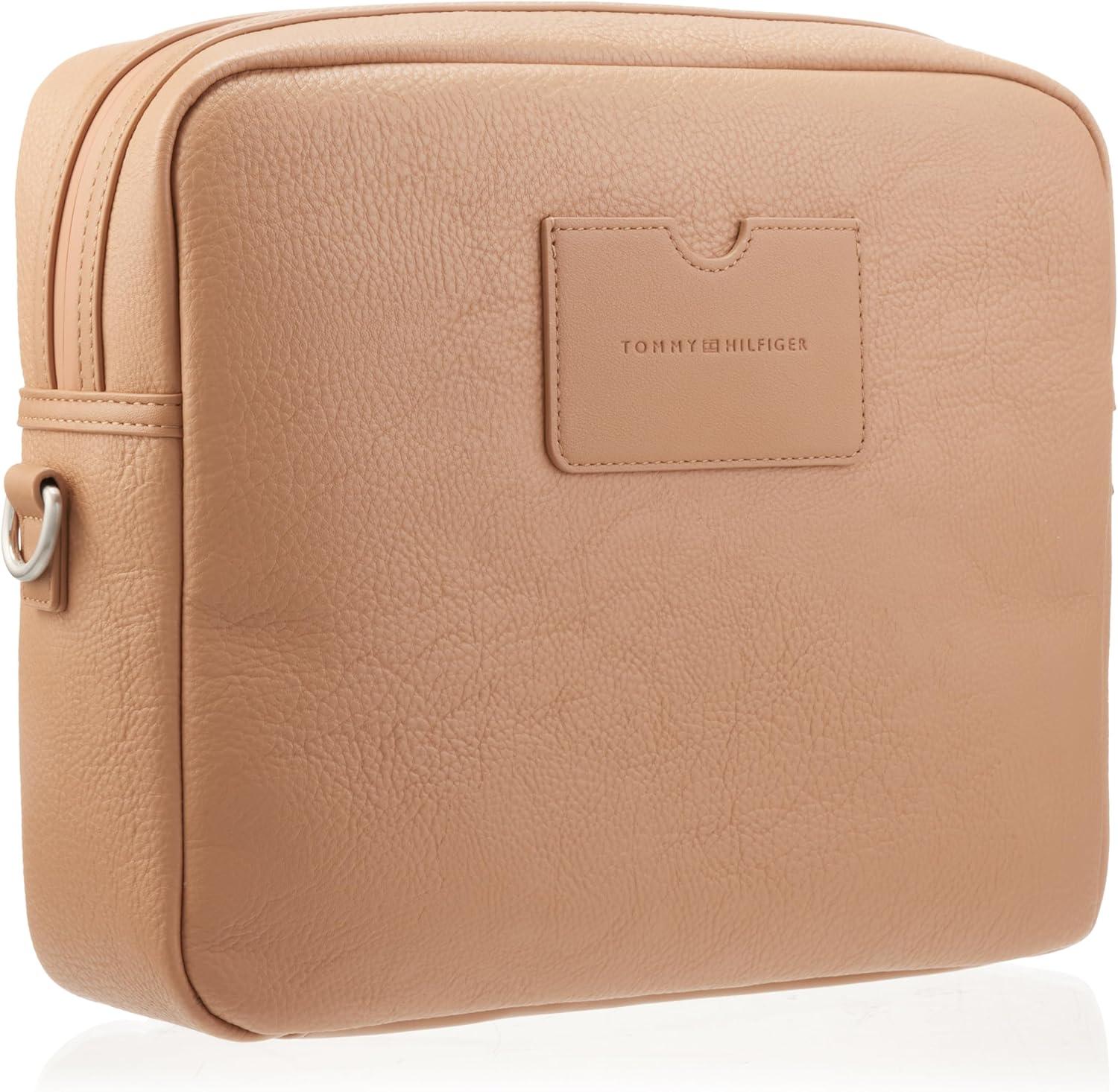 imageTommy Hilfiger Leo Crossbody BagBasket Brown