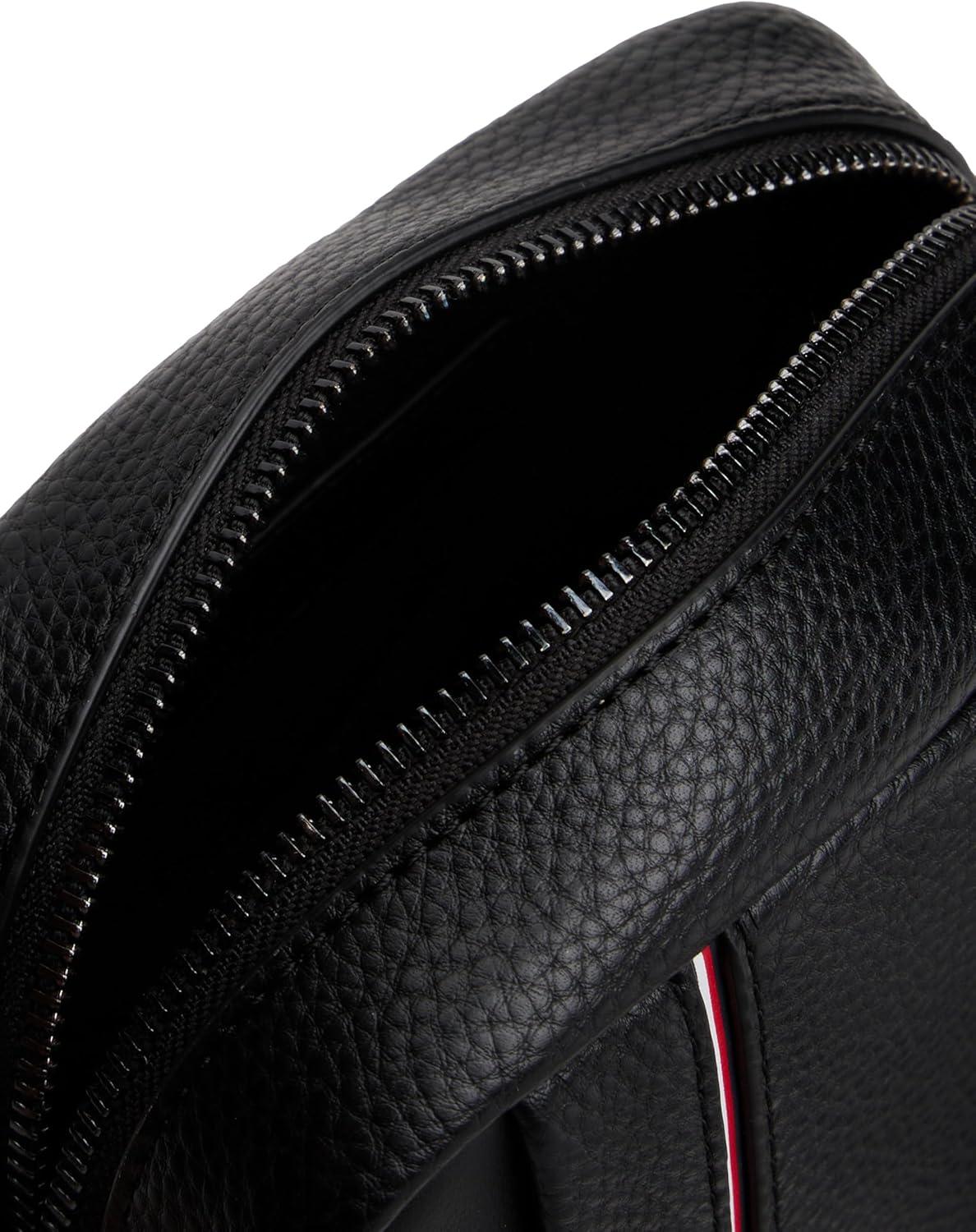 imageTommy Hilfiger Mens Central Mini ReporterBlack