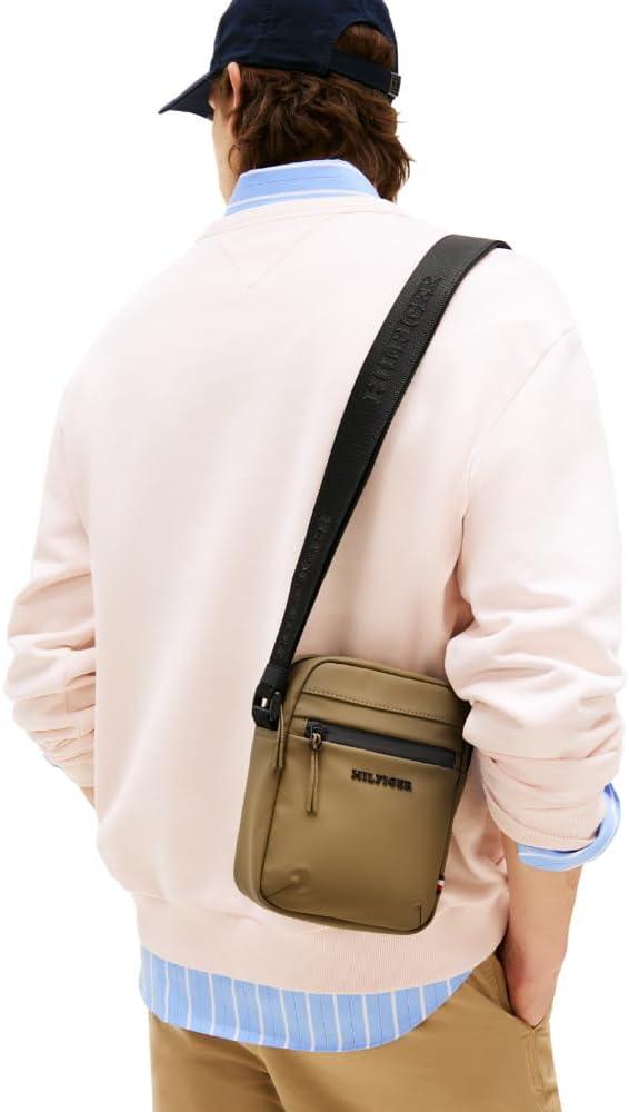 imageTommy Hilfiger Mens Mini ReporterMidwestern