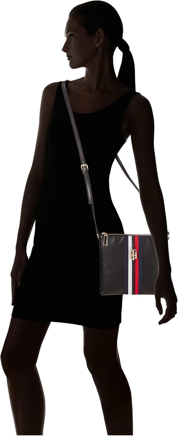 imageTommy Hilfiger Womens Jaden Plus CrossbodyBlack