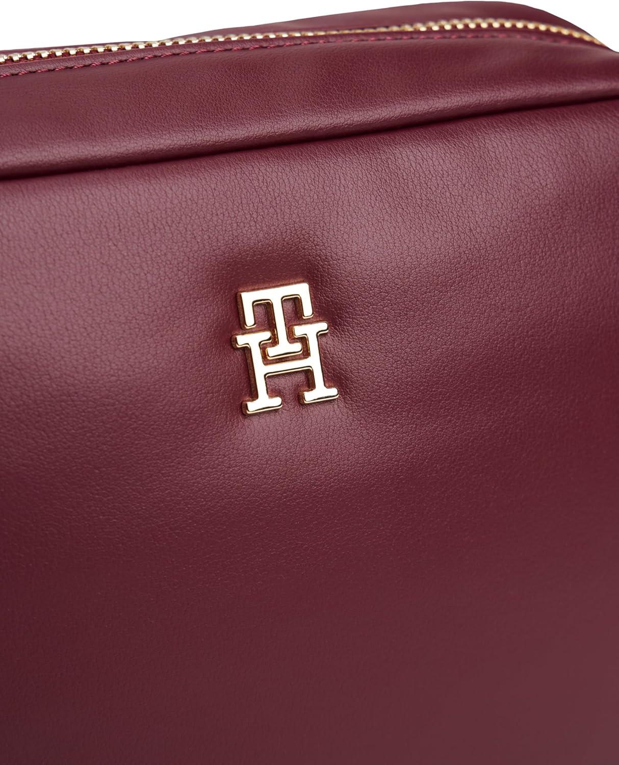 imageTommy Hilfiger Womens Popette Soft Camera BagDeep Rouge