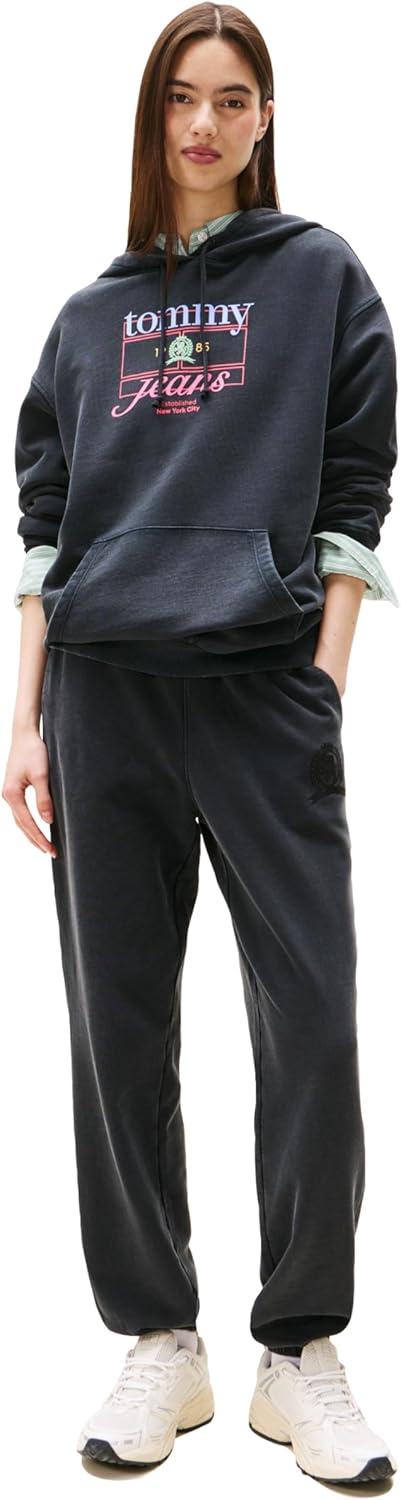 imageTommy Jeans Womens Relaxed Crest Logo Jogger SweatpantsBlack