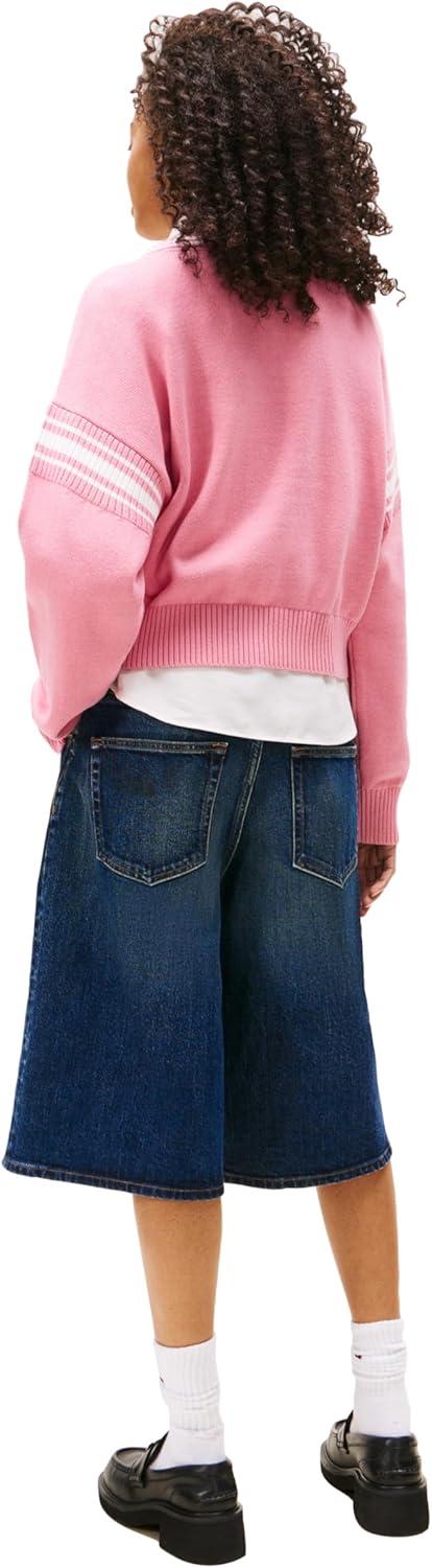 imageTommy Jeans womens Medium Weight Pullover Vneck Sweater With Printed LogoMystic Pink