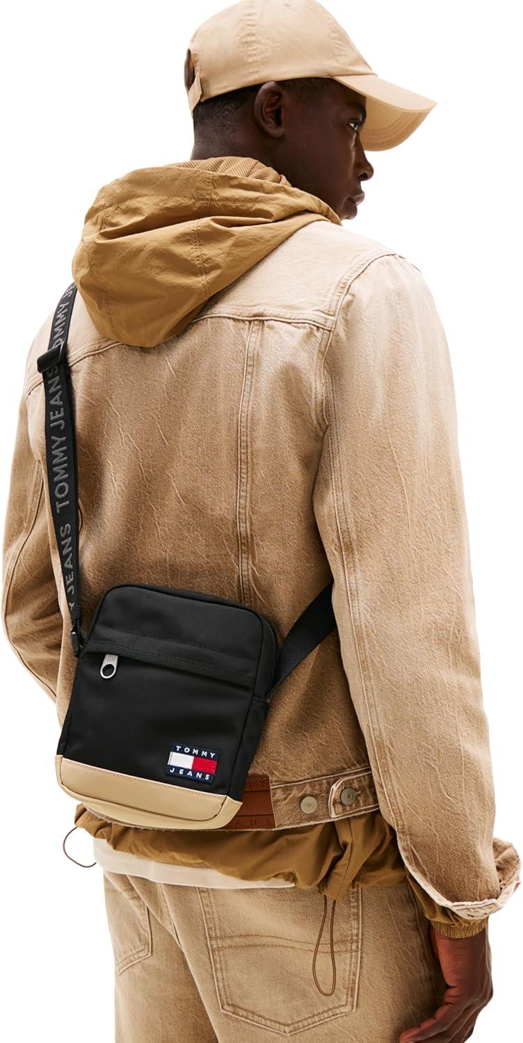 imageTommy Jeans Mens Essential Daily ReporterBlack