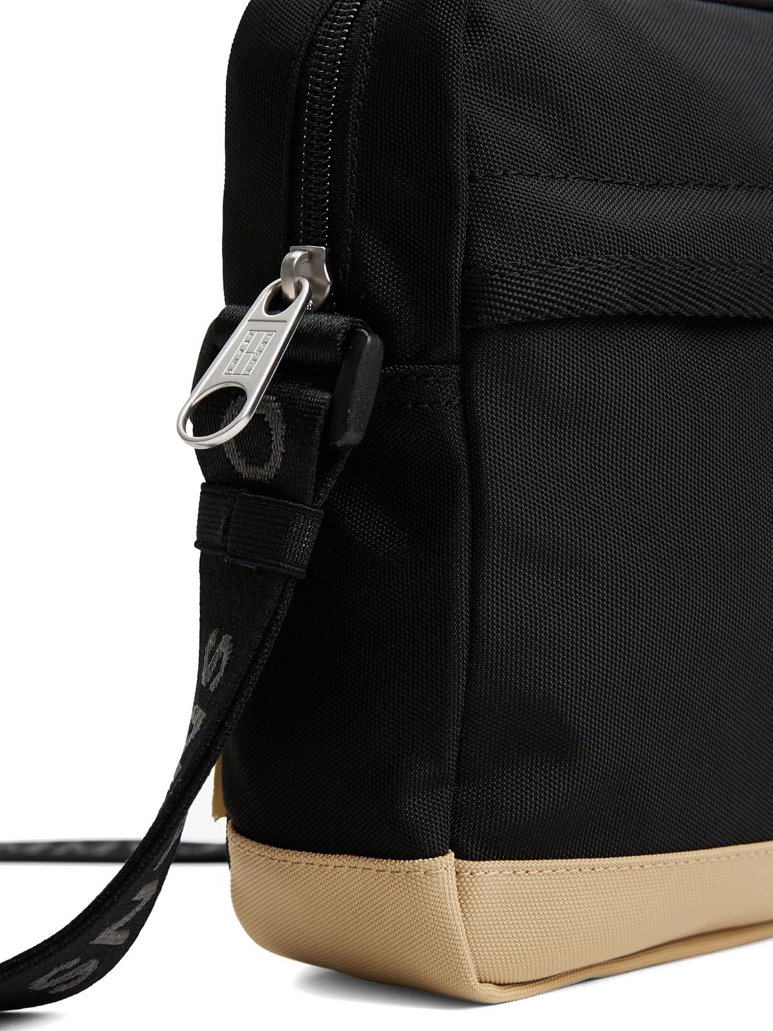 imageTommy Jeans Mens Essential Daily ReporterBlack