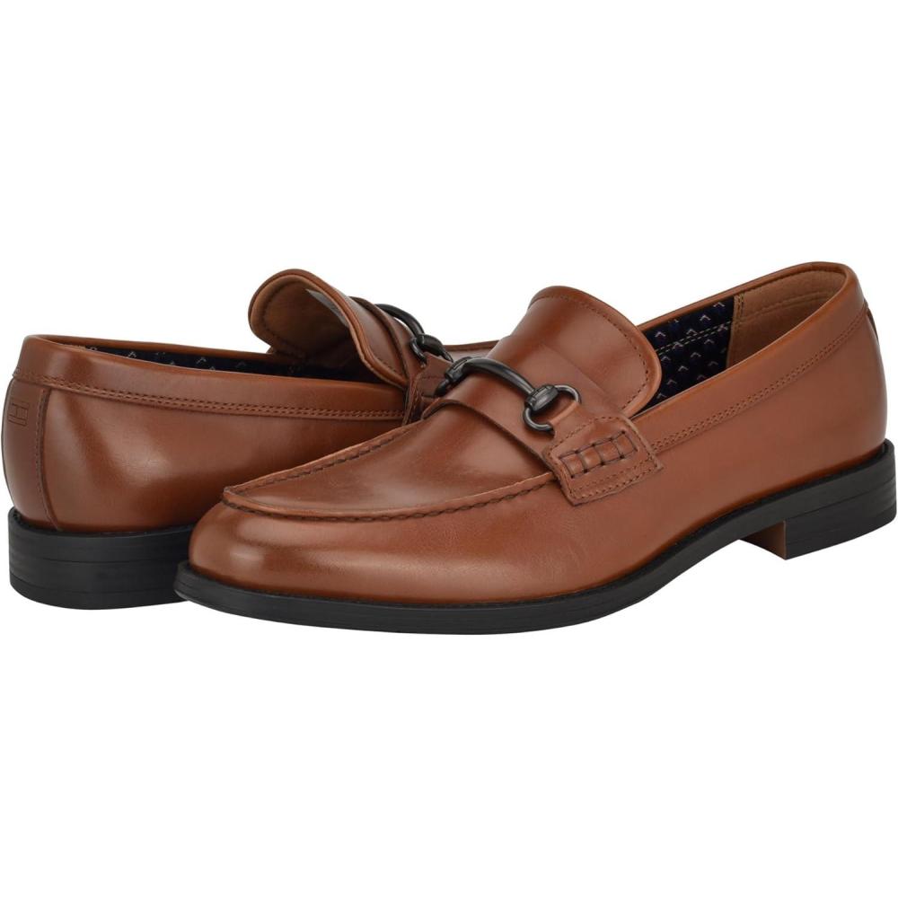 imageTommy Hilfiger Mens JackalLight Brown