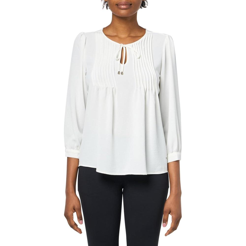 imageTommy Hilfiger Womens Tommy Hilfiger Womens Crinkle Pintuck BlouseIvory