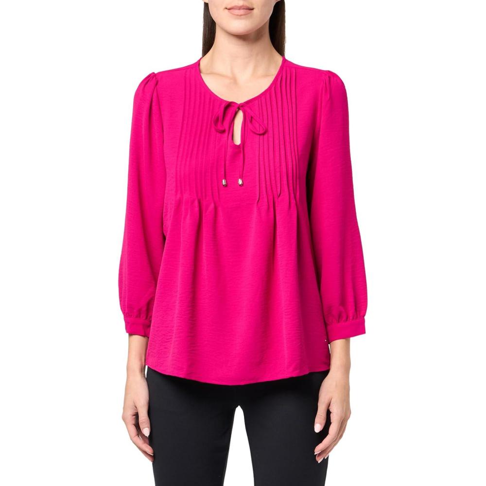 imageTommy Hilfiger Womens Tommy Hilfiger Womens Crinkle Pintuck BlouseWineberry