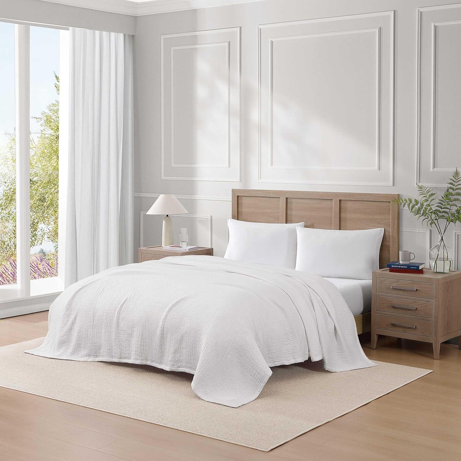 imageTommy Hilfiger Twin Cotton Blanket Woven Channel Stitched Bedding Medium Weight Soft Blanket AntiPilling ampamp Fade Resistant Ideal for Layering OekoTEX Certified BlueRunning Stitch White