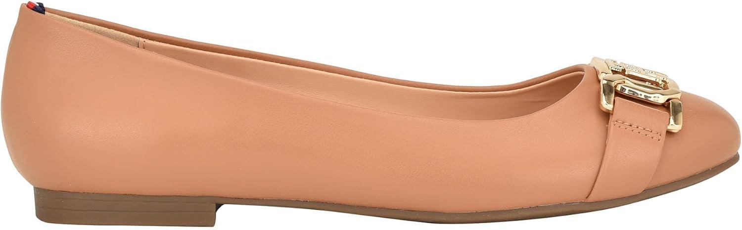 imageTommy Hilfiger Womens GallyneCaramel