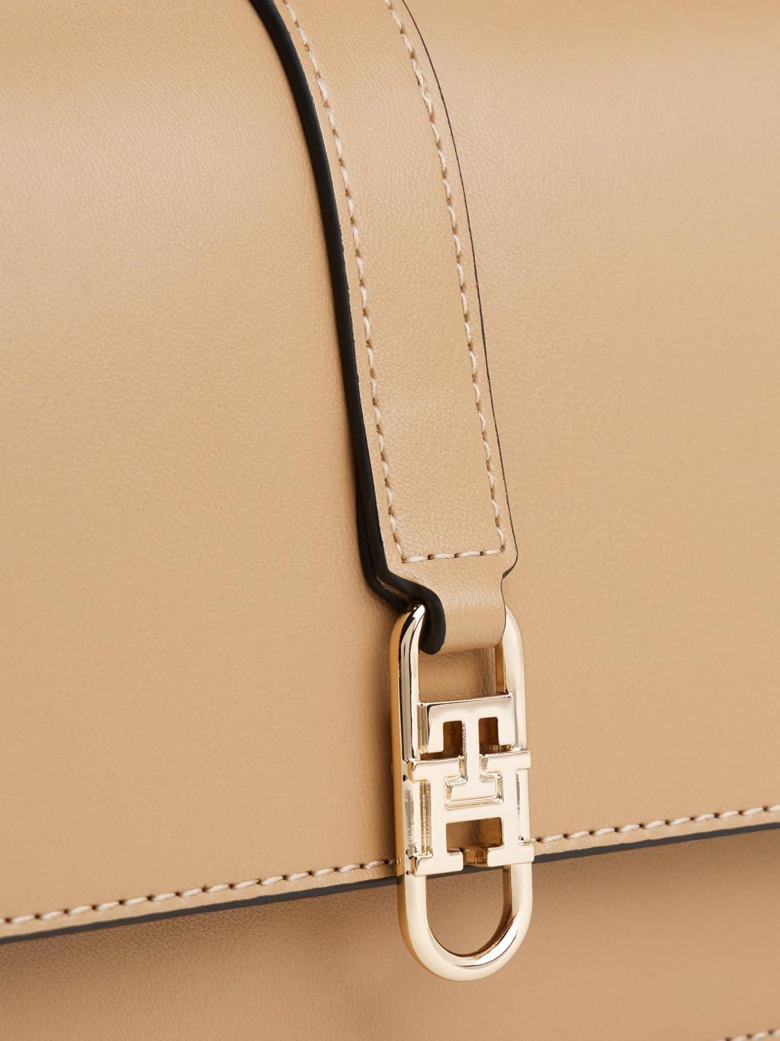 imageTommy Hilfiger Womens Libre Flap CrossbodySafari Canvas