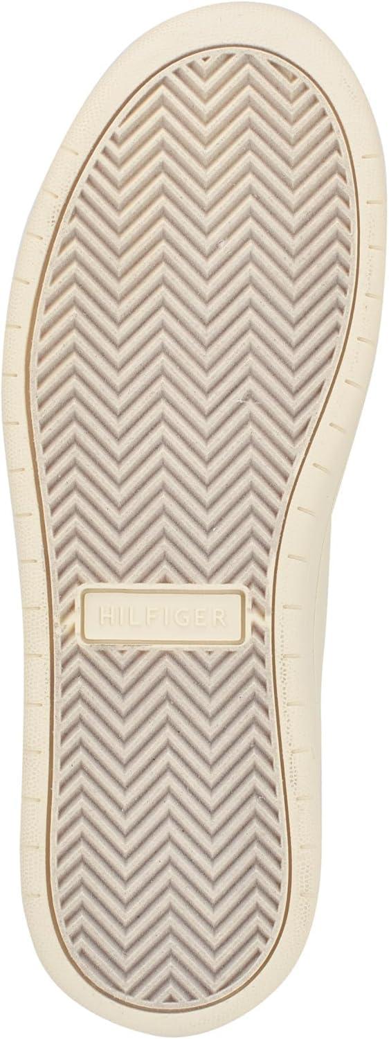 imageTommy Hilfiger Womens VenizTaupe
