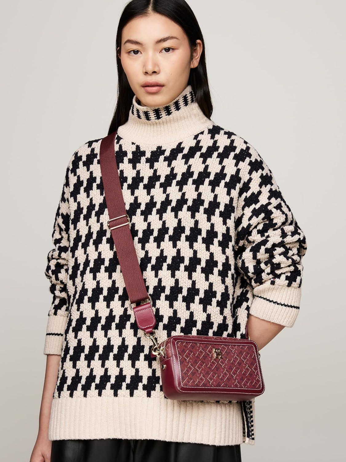 imageTommy Hilfiger womens Monogram Leather Crossbody BagRouge