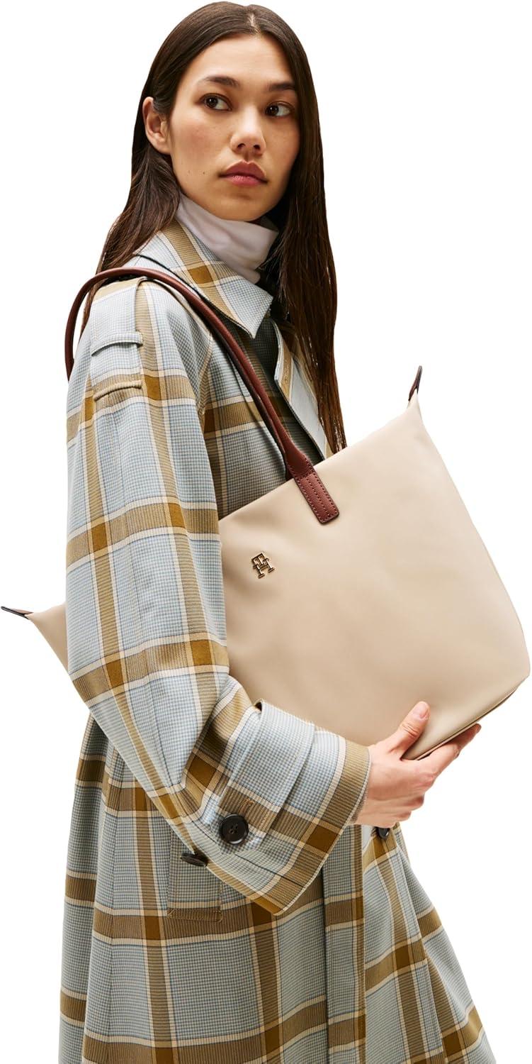 imageTommy Hilfiger womens Popette Large Tote Bag With ZipperSandalwood