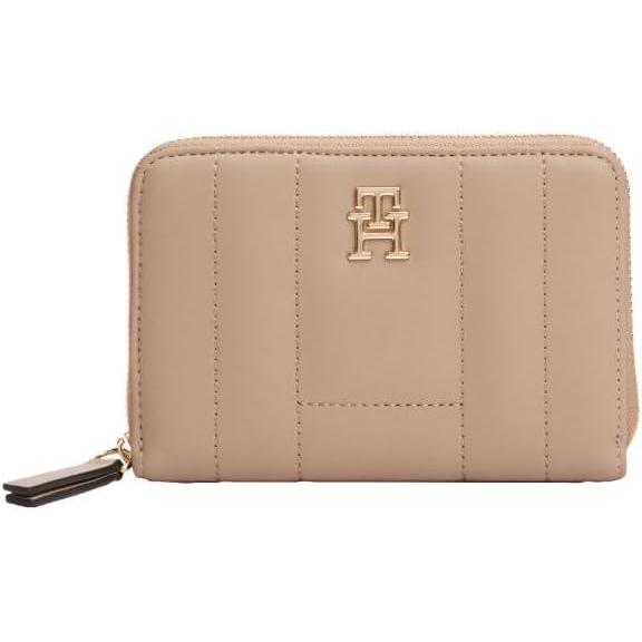 imageTommy Hilfiger Womens Zip WalletCOASTAL TAUPE