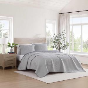 Tommy Hilfiger – Twin Quilt Set, Luxurious Bedding with Matching Shams, European Closure for Reversibility, Soft & Breathable Bed Set (Ithaca Stripe Green, Twin)(Ithaca Stripe Navy)
