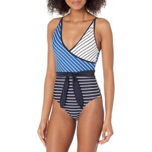 Tommy Hilfiger Womens Classic V-Neck One Piece Swimsuit(Sail Away Stripe)