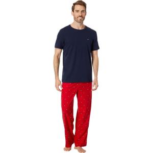 Tommy Hilfiger Men’s Cozy Fleece Sleep Set(Navy  Tango Red Microflag Print)
