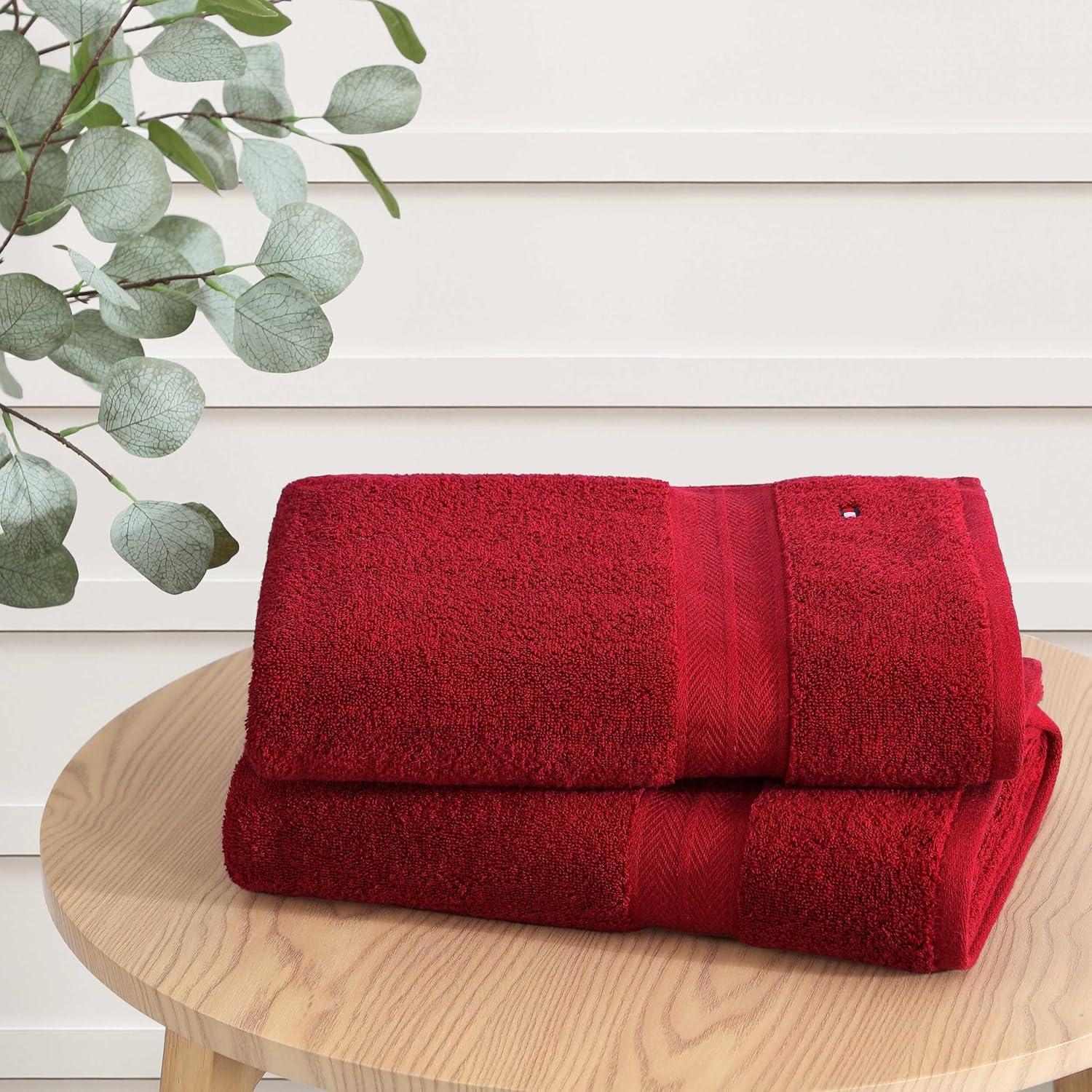 imageTommy Hilfiger Bath Towel Set Absorbent Cotton Terry with Zero Twist Medium Weight OekoTex Certified Modern American White 6 PieceRed