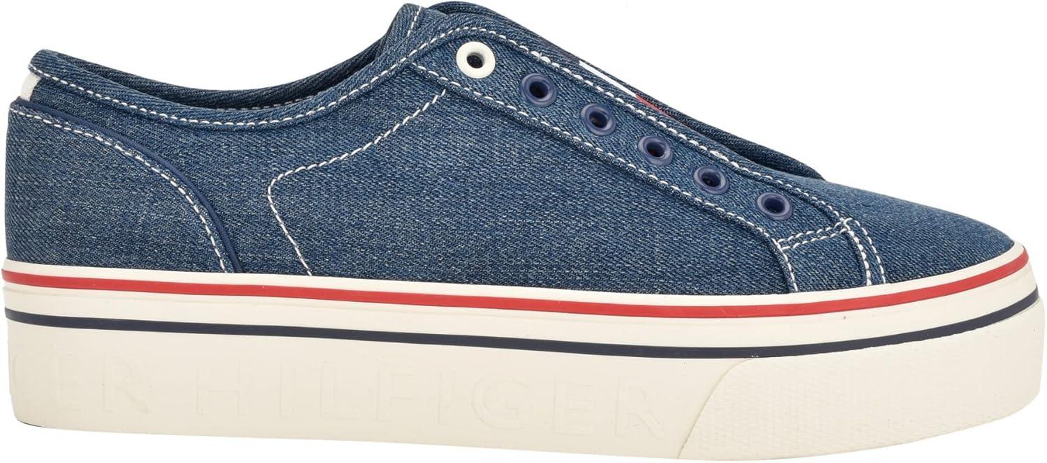 imageTommy Hilfiger Womens Balie SneakerMedium Blue