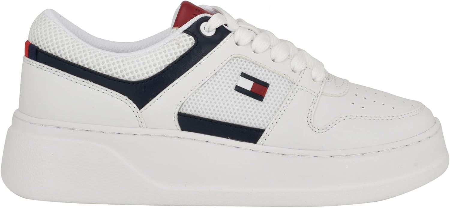 imageTommy Hilfiger Womens GaebiWhiteNavy 141