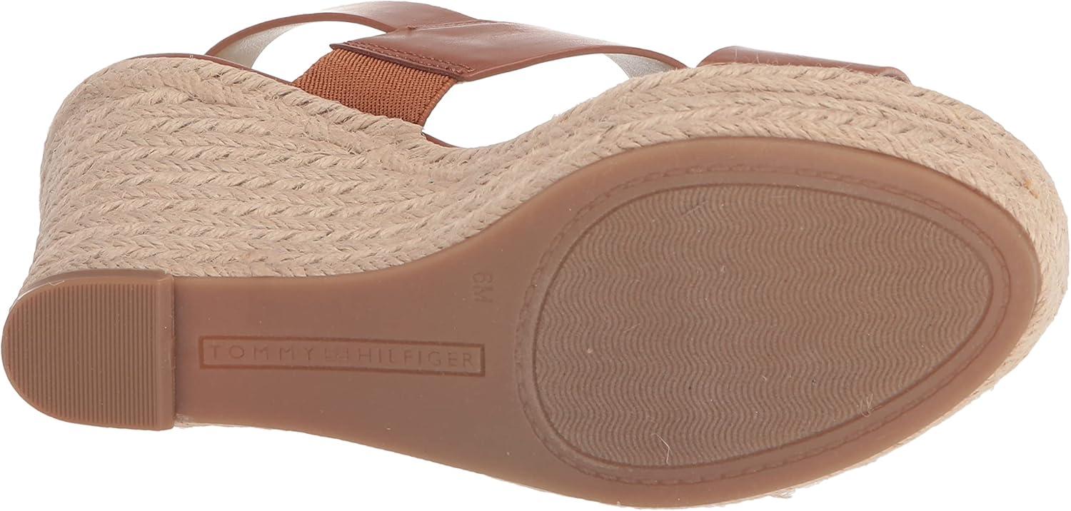 imageTommy Hilfiger womens KahdyLight Brown