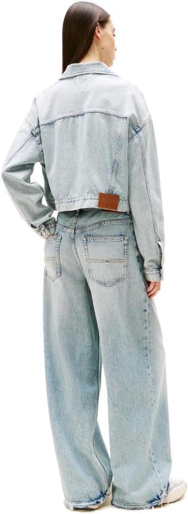 imageTommy Jeans womens Lightweight Trucker Cropped Jean JacketDenim Light