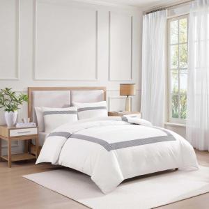 Tommy Hilfiger – Comforter Set, Luxuriously Soft Bedding with Matching Shams, Striped Design (Madison Oxford Navy, Full/Queen)(Full/Queen)