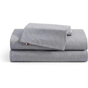 Tommy Hilfiger – Twin Sheet Set, Cotton Chambray Bedding with Matching Pillowcase, Lightweight Weave, Subtle Textured Bed Sheets (Pink)(Navy)