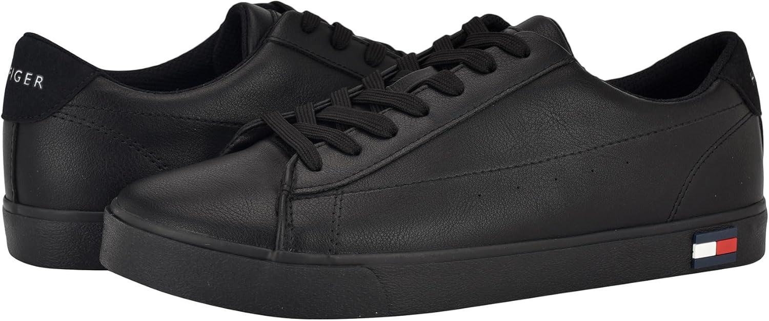 imageTommy Hilfiger Mens RisherBlackBlack
