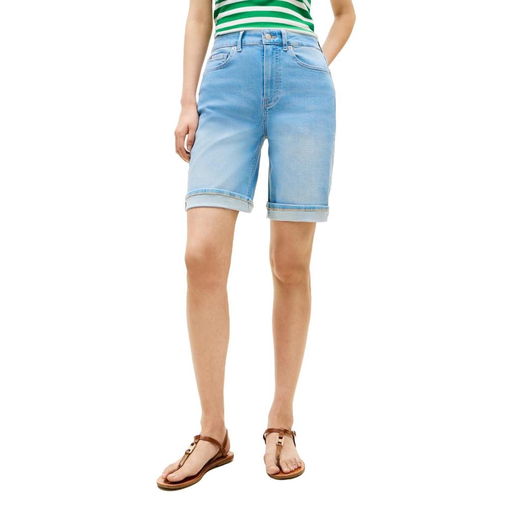 imageTommy Hilfiger Womens Mid Rise 9 Denim Shorts with Stretch Bermuda ShortsLight Blue