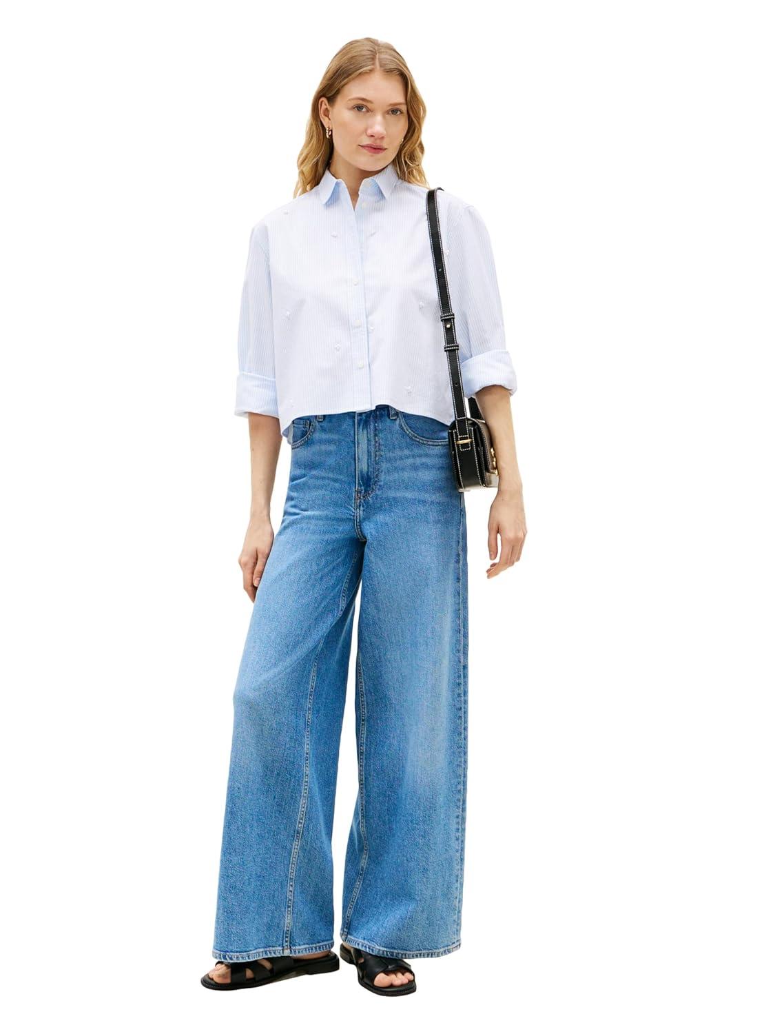 imageTommy Hilfiger Womens Poplin Cropped Long Sleeve Button Down Shirt with Pearl EmbellishmentClassic Ithaca White Vessel Blue