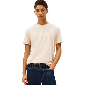 Tommy Jeans Men’s Short Sleeve Cotton Graphic T-Shirts with Printed Distressed Flag Logo(Gulf Sand)