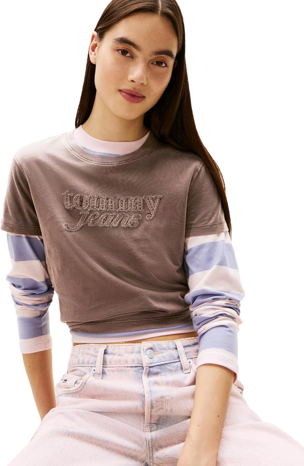 imageTommy Jeans Womens Short Sleeve Coton Graphic TShirts with Tonal Embroidered LogoBlack Walnut