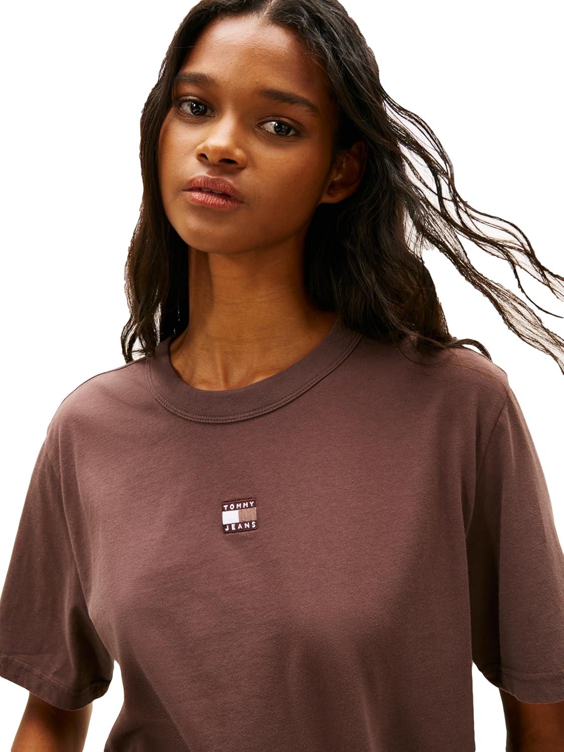 imageTommy Jeans Womens Short Sleeve Cotton Graphic TShirt with Embroidered Flag LogoBlack Walnut