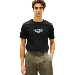 Tommy Hilfiger Men’s Short Sleeve Cotton Graphic T-Shirts with Printed Heritage Label Design(Black)