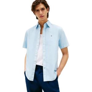 Tommy Hilfiger Men’s Short Sleeve Oxford Shirts in Regular Fit, Men’s Button Down Shirts(Breezy Blue)