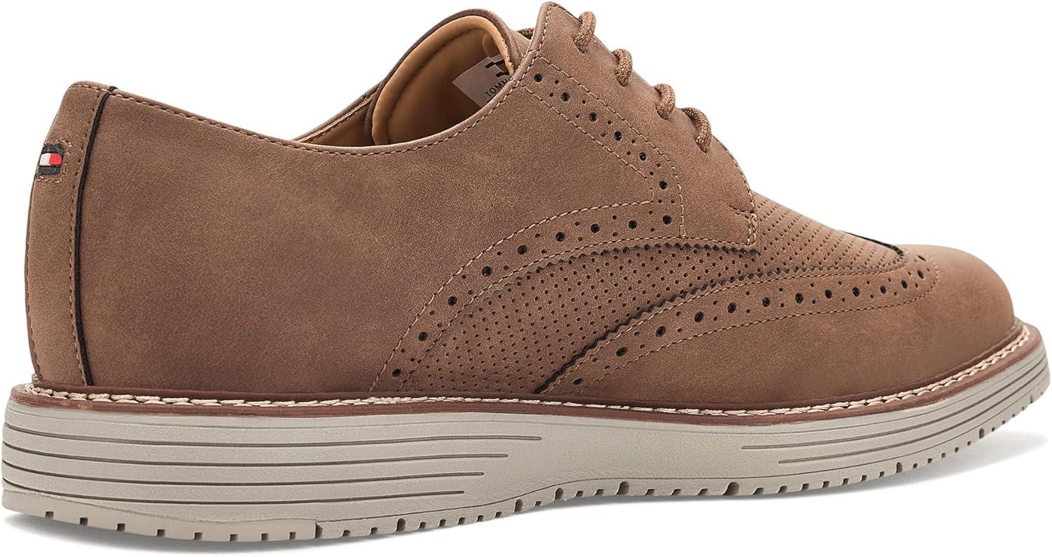 imageTommy Hilfiger HinedeBrown