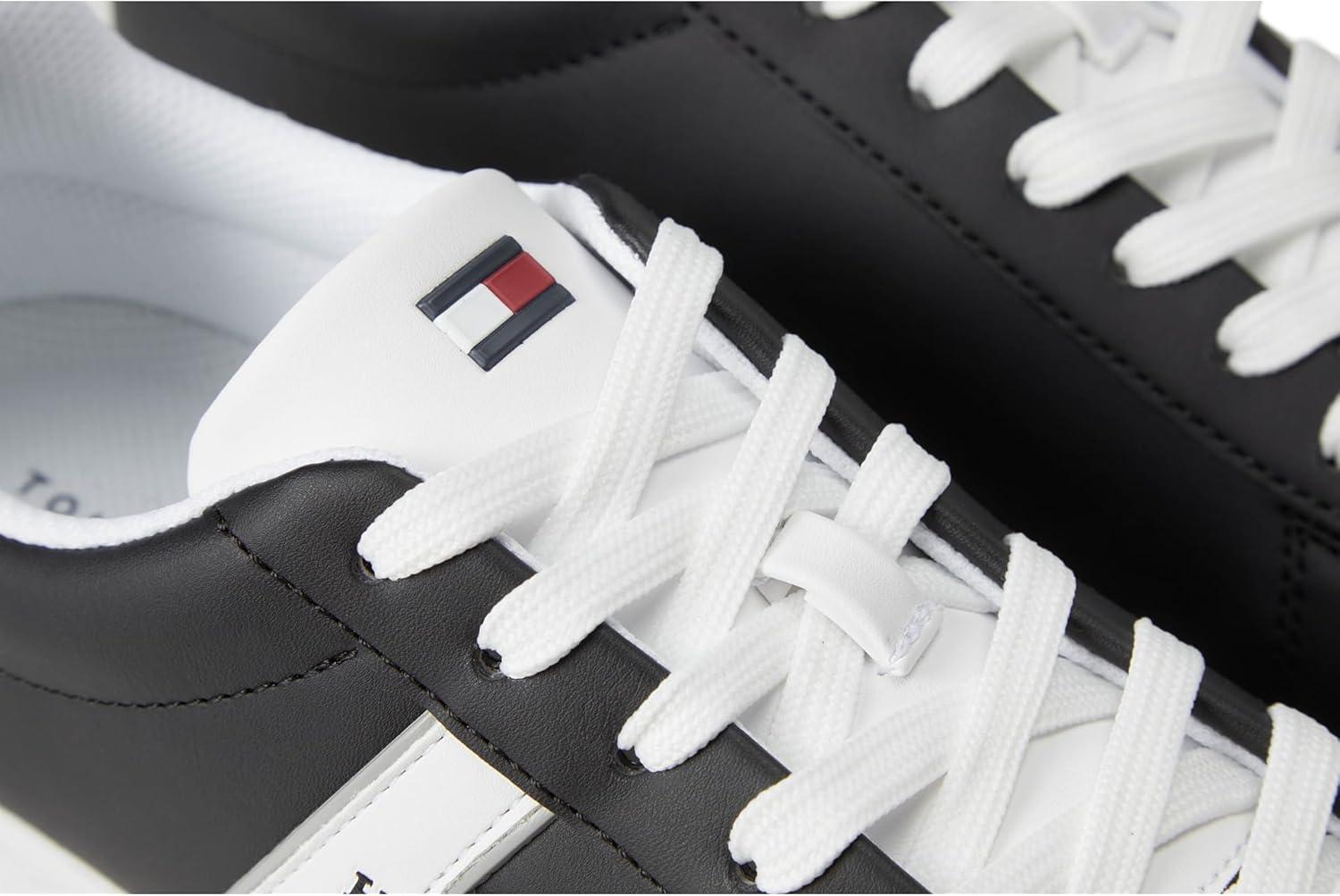imageTommy Hilfiger Mens JolixBlackWhite