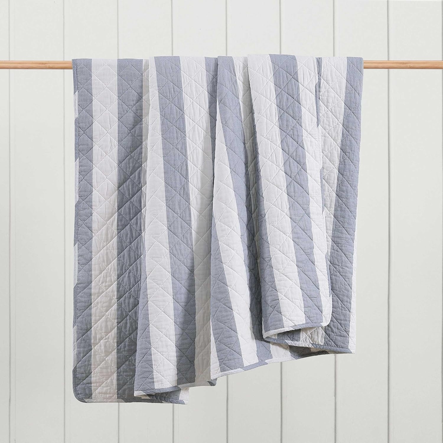 image:imageTommy Hilfiger Twin Quilt Set Reversible Soft Cotton Percale Bedding with Reversible Stripe Design Lightweight AllSeason Quilt with Matching Sham Americana Decor Ithaca Patchwork BlueCapri Stripe Blue
