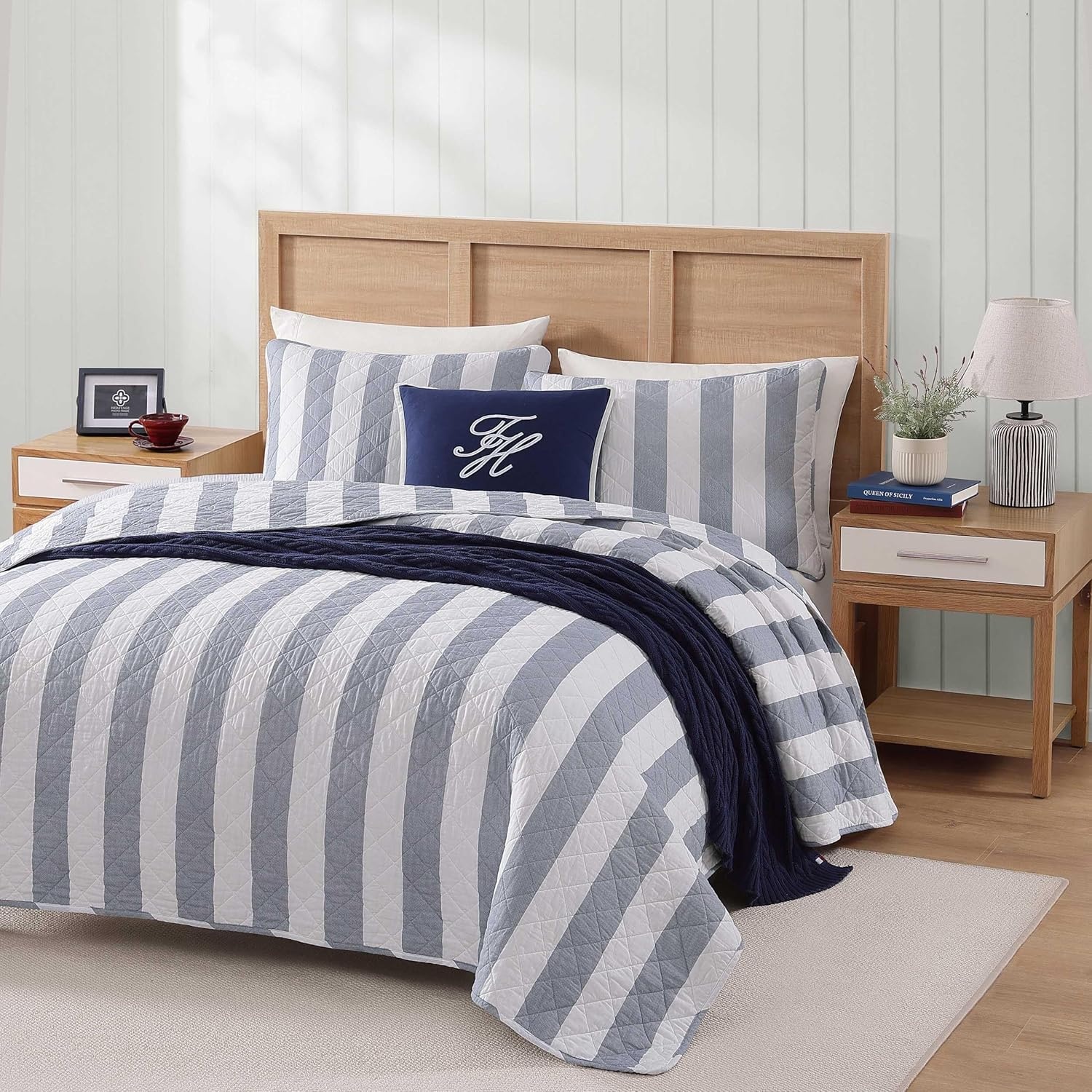 image:imageTommy Hilfiger Twin Quilt Set Reversible Soft Cotton Percale Bedding with Reversible Stripe Design Lightweight AllSeason Quilt with Matching Sham Americana Decor Ithaca Patchwork BlueCapri Stripe Blue