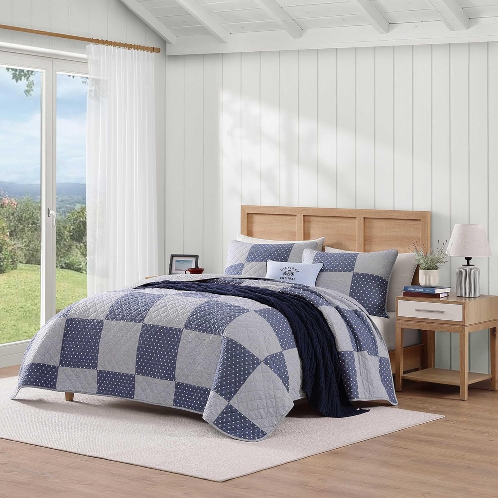 image:imageTommy Hilfiger Twin Quilt Set Reversible Soft Cotton Percale Bedding with Reversible Stripe Design Lightweight AllSeason Quilt with Matching Sham Americana Decor Ithaca Patchwork BlueIthaca StargazePatchwork Ithaca Stripe Blue