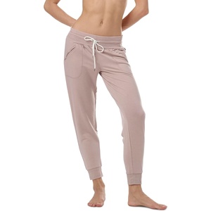 Tommy Hilfiger Adaptive Women’s Lounge Joggers(Balanced Beige)