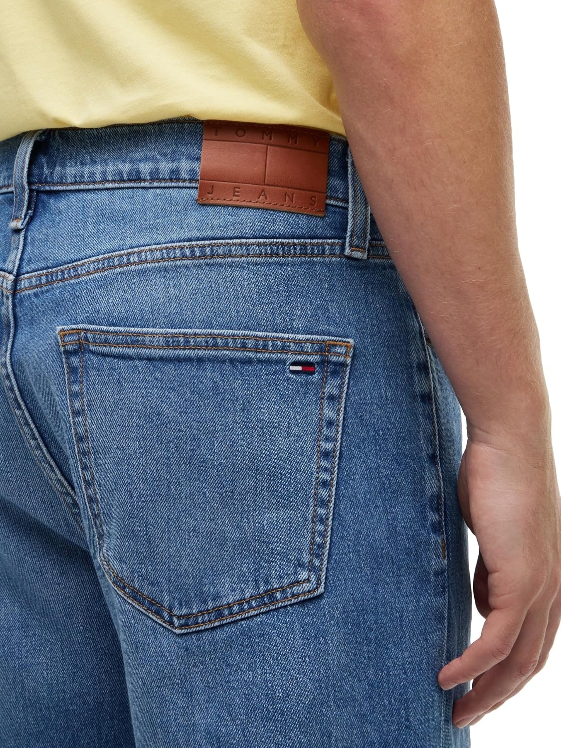image:imageTommy Jeans Mens Regular Straight Stretch JeansDenim Medium