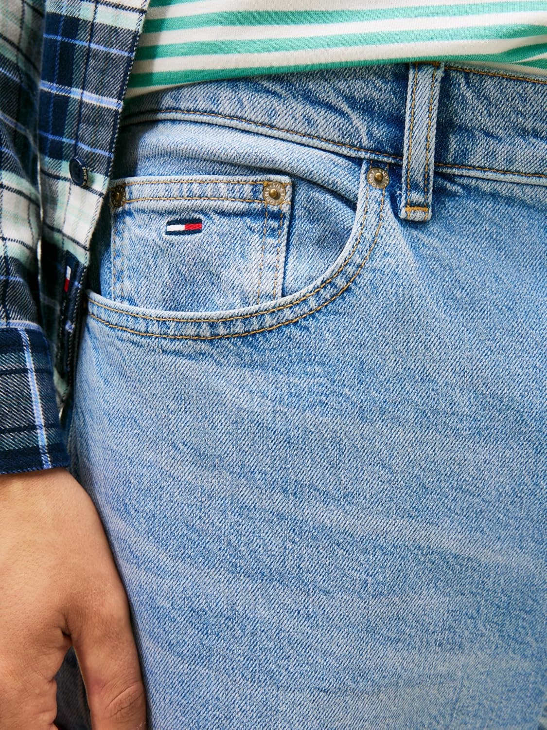 image:imageTommy Jeans Mens Regular Tapered Stretch JeansDenim Light