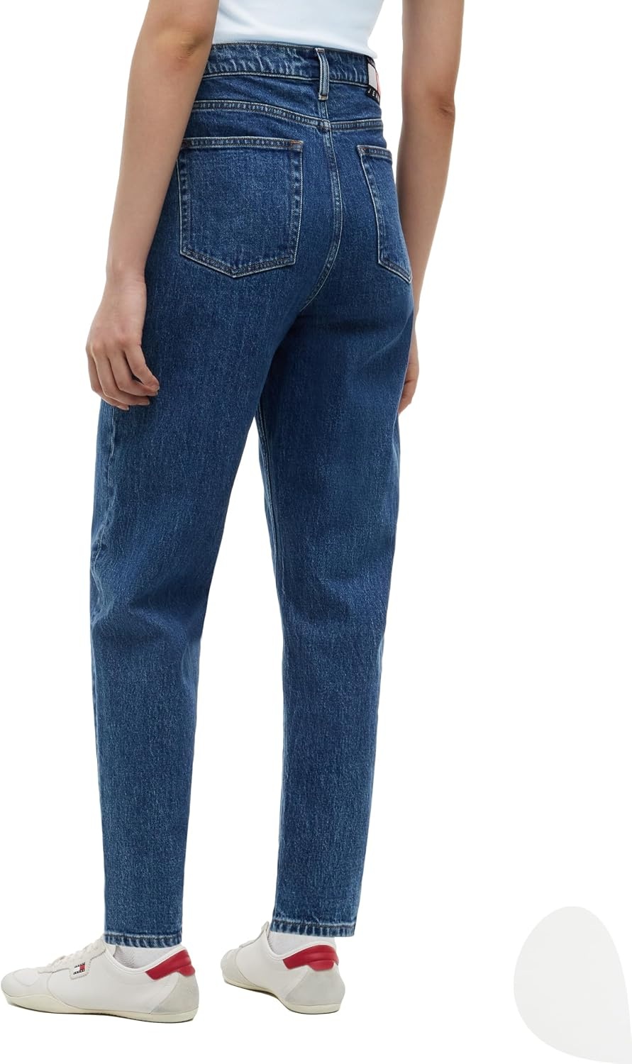 image:imageTommy Jeans Womens High Rise Tapered Leg Mom JeansDenim Medium