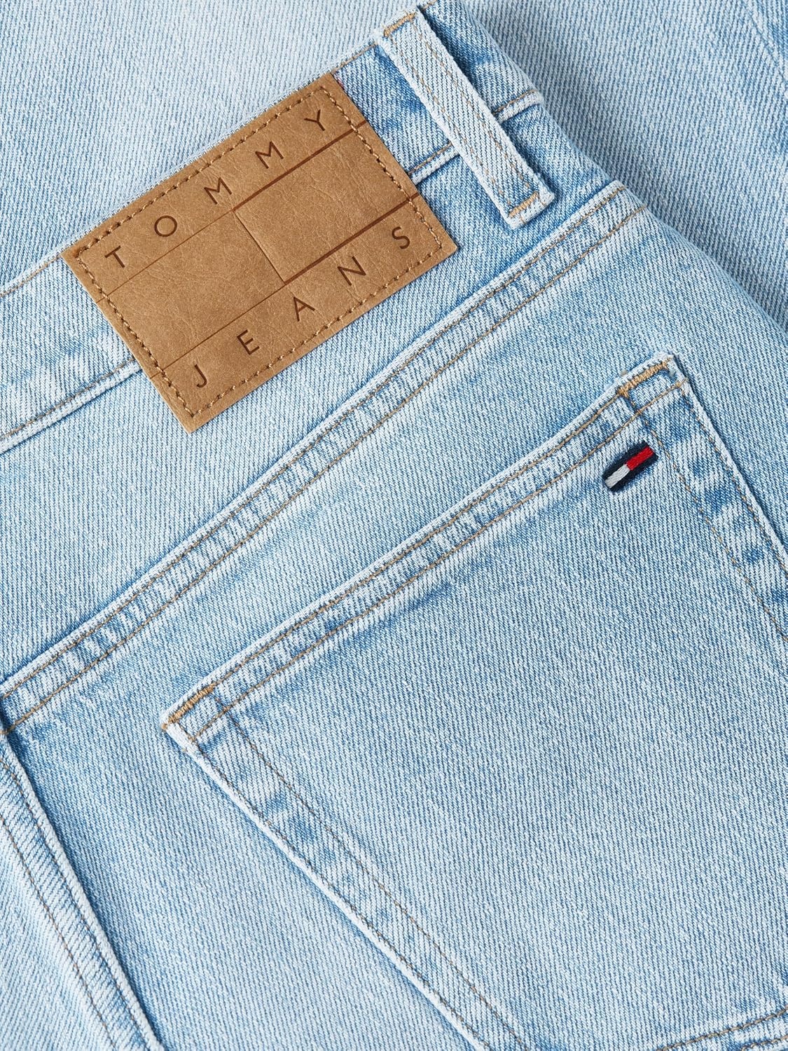 image:imageTommy Jeans Womens Kira Mid Rise Slim Straight JeanDenim Light