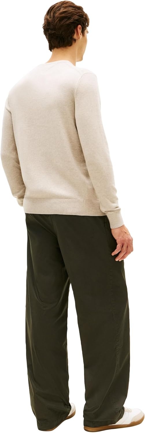 image:imageTommy Hilfiger Mens Cotton Solid V Neck Sweater Lightweight PulloverSandalwood Heather