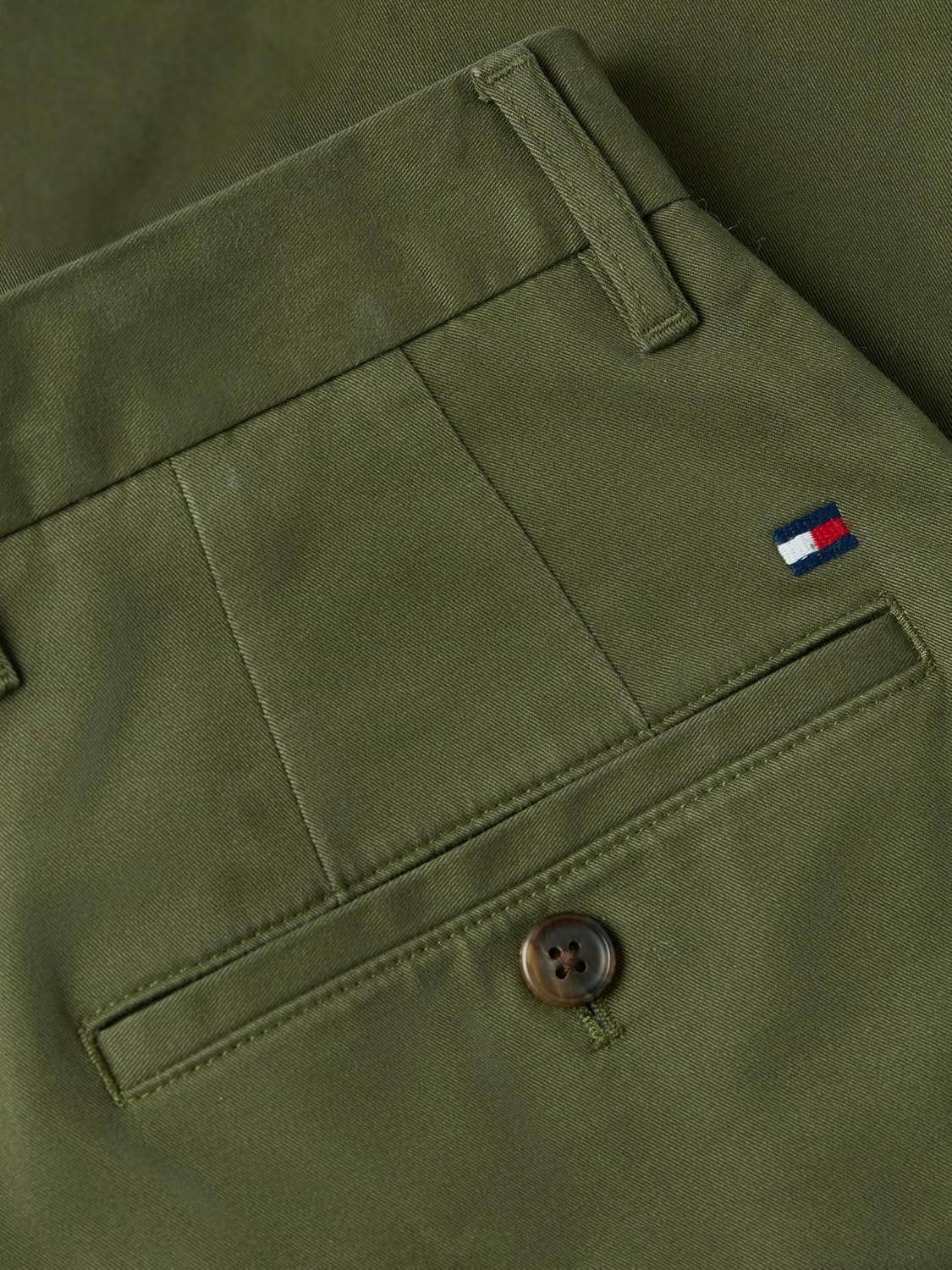 image:imageTommy Hilfiger Mens Casual Cotton Shorts 8 Inch with StretchHuntsman Green