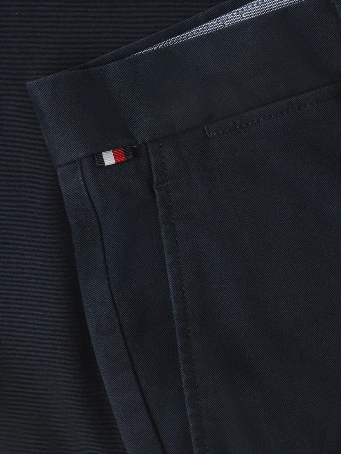 image:imageTommy Hilfiger Mens Casual Cotton Shorts 8 Inch with StretchNavy Blue